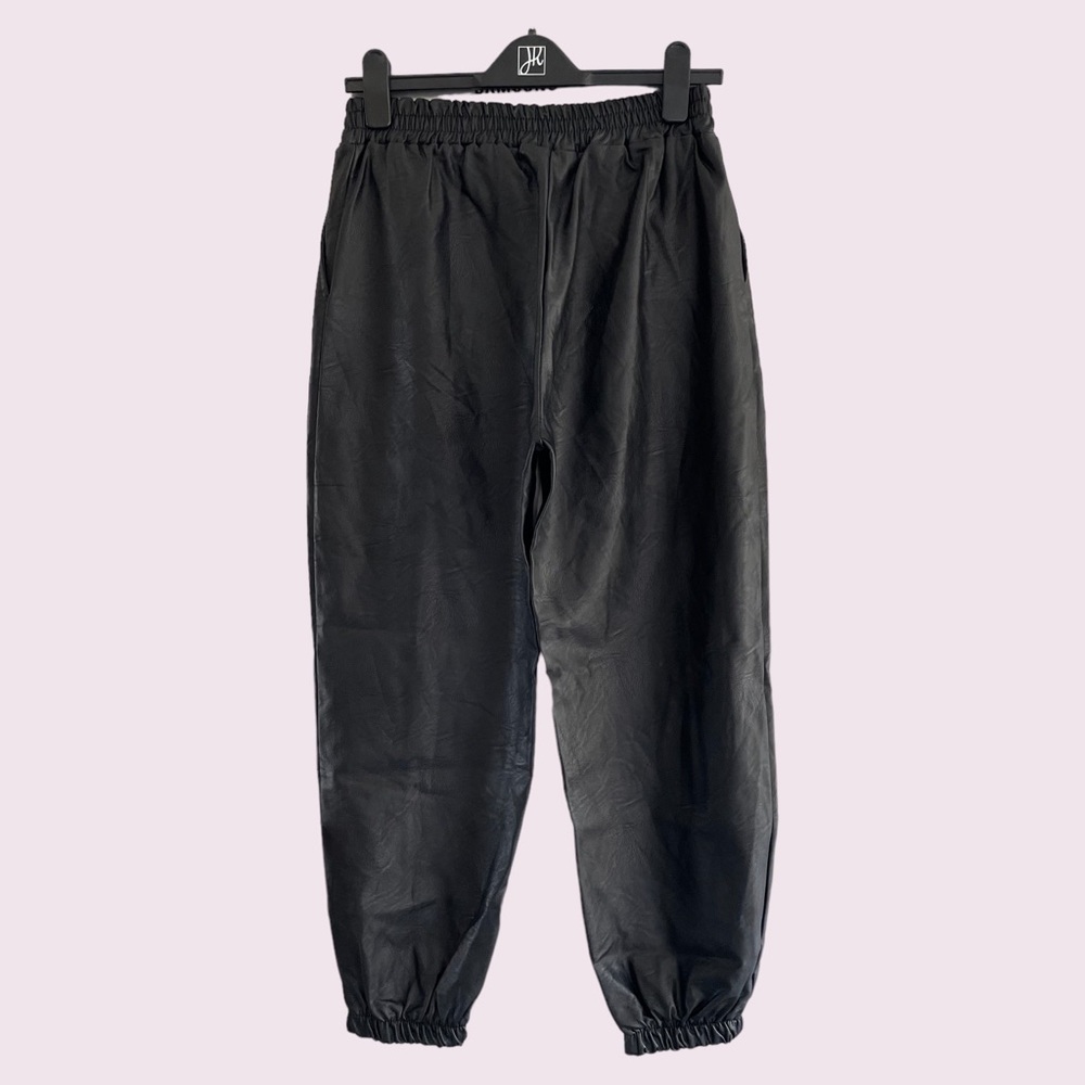 BOOHOO Black Wet Look Faux Leather Jogger Trousers Size 12 - Picture 6 of 6